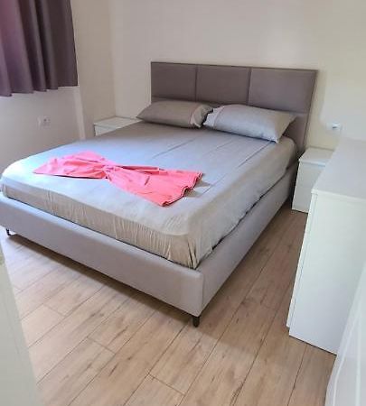 Brand New Apartment Gjirokastra Zewnętrze zdjęcie