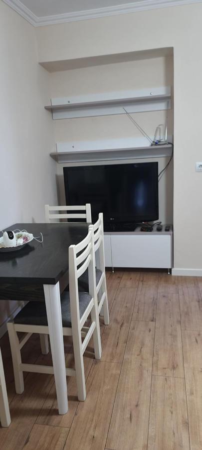 Brand New Apartment Gjirokastra Zewnętrze zdjęcie